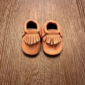 Baby moccasins, dusty pink